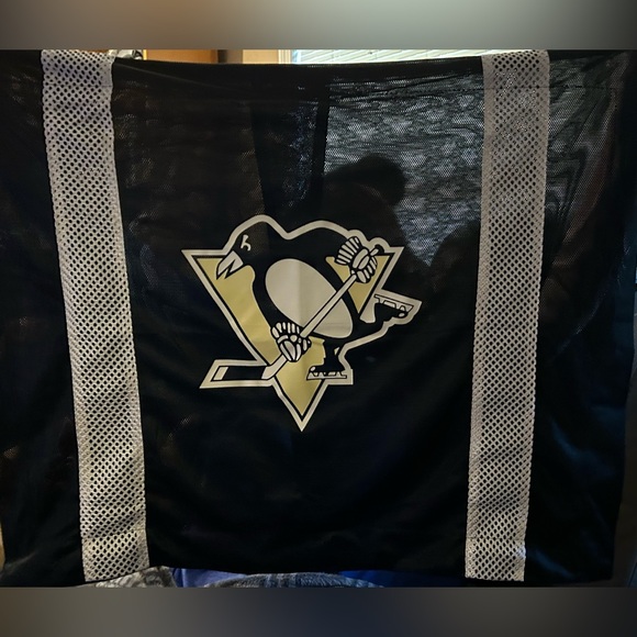 NHL Other - Pittsburgh Penguins NHL Jersey SL Pillow Sham Light Yellow Black 31"X25"